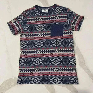 On the Byas Southwestern Aztec Blue Red Tribal Short Sleeve T Shirt Men’s Small